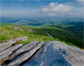 A view of the Blue Ridge Mountains on a spring tour of Charlottesville Virginia